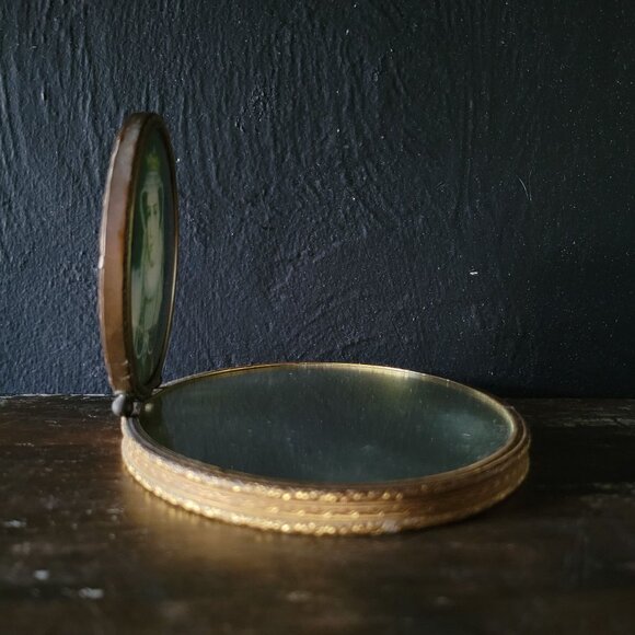 Antique Victoria Plateau with Attached Frame, Mary Queen of Scots Portrait - Picture 5 of 8